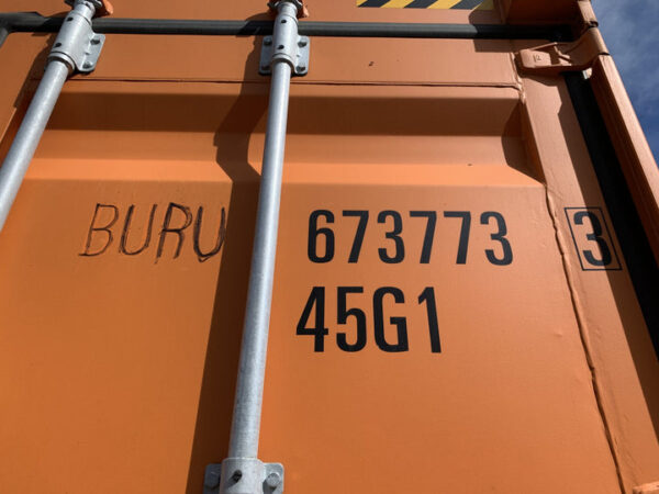 Neuer gut sichtbarer orangefarbener 40′ High Cube „One Trip“-Lagercontainer. – Bild 3