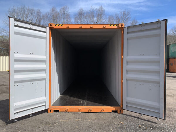 Neuer gut sichtbarer orangefarbener 40′ High Cube „One Trip“-Lagercontainer. – Bild 12